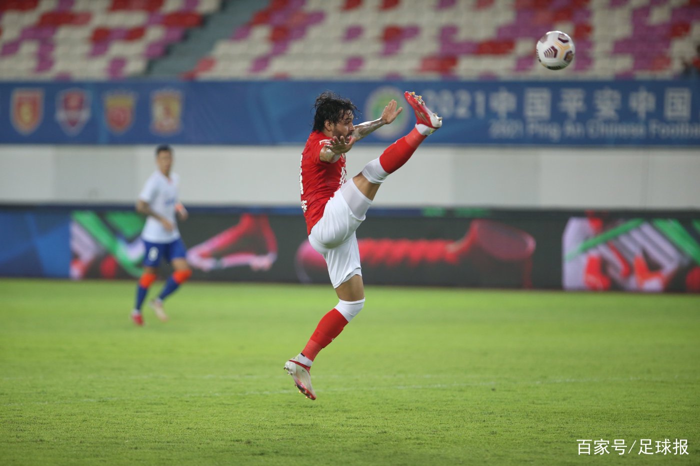 开运体育官网app-关于鹿岛鹿角外援训练状态火热，世俱杯淘汰赛关键战的信息