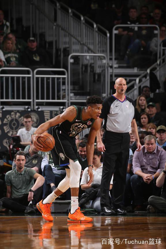 关于雄鹿崛起为西部劲旅,排名暂居第二的信息 关于雄鹿崛起为西部劲旅,排名暂居第二的信息