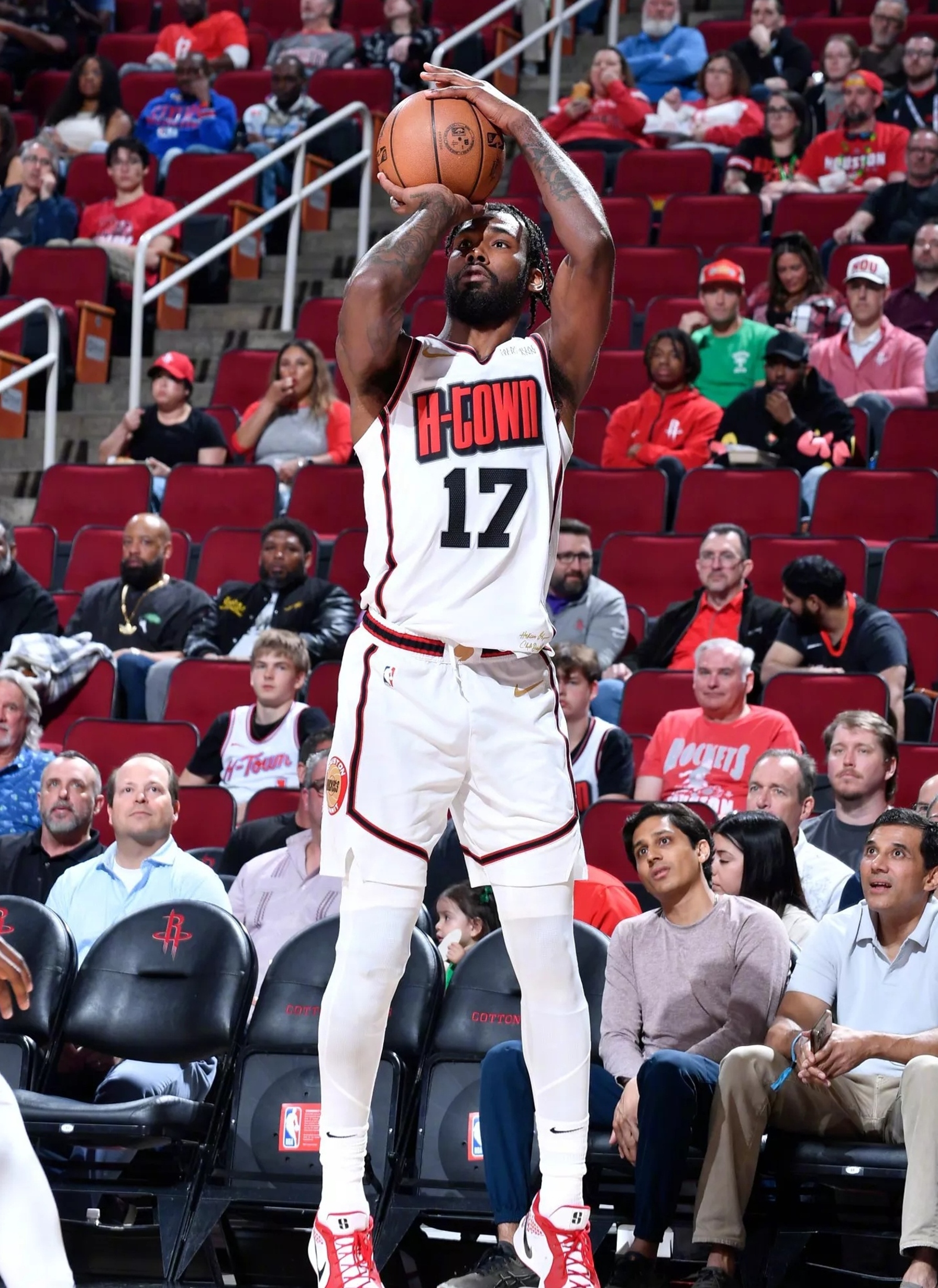 火箭核心受伤，球队迎来挑战