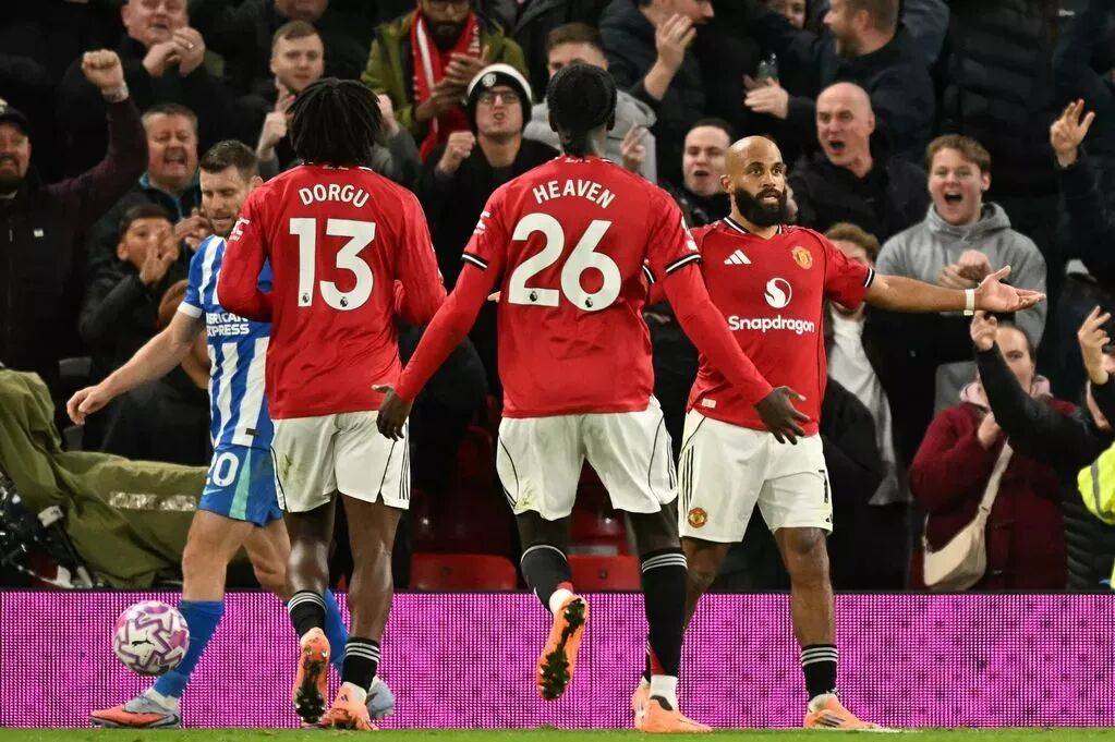 英超球队引援大动作，新援有望改变战绩