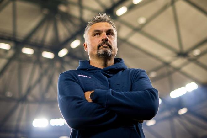 开运体育网站-沙尔克客场失利，面临保级压力不断增加的简单介绍