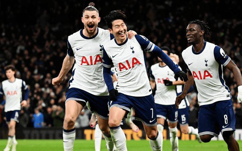 热刺新援令球队实力倍增，追赶前四名席位的简单介绍