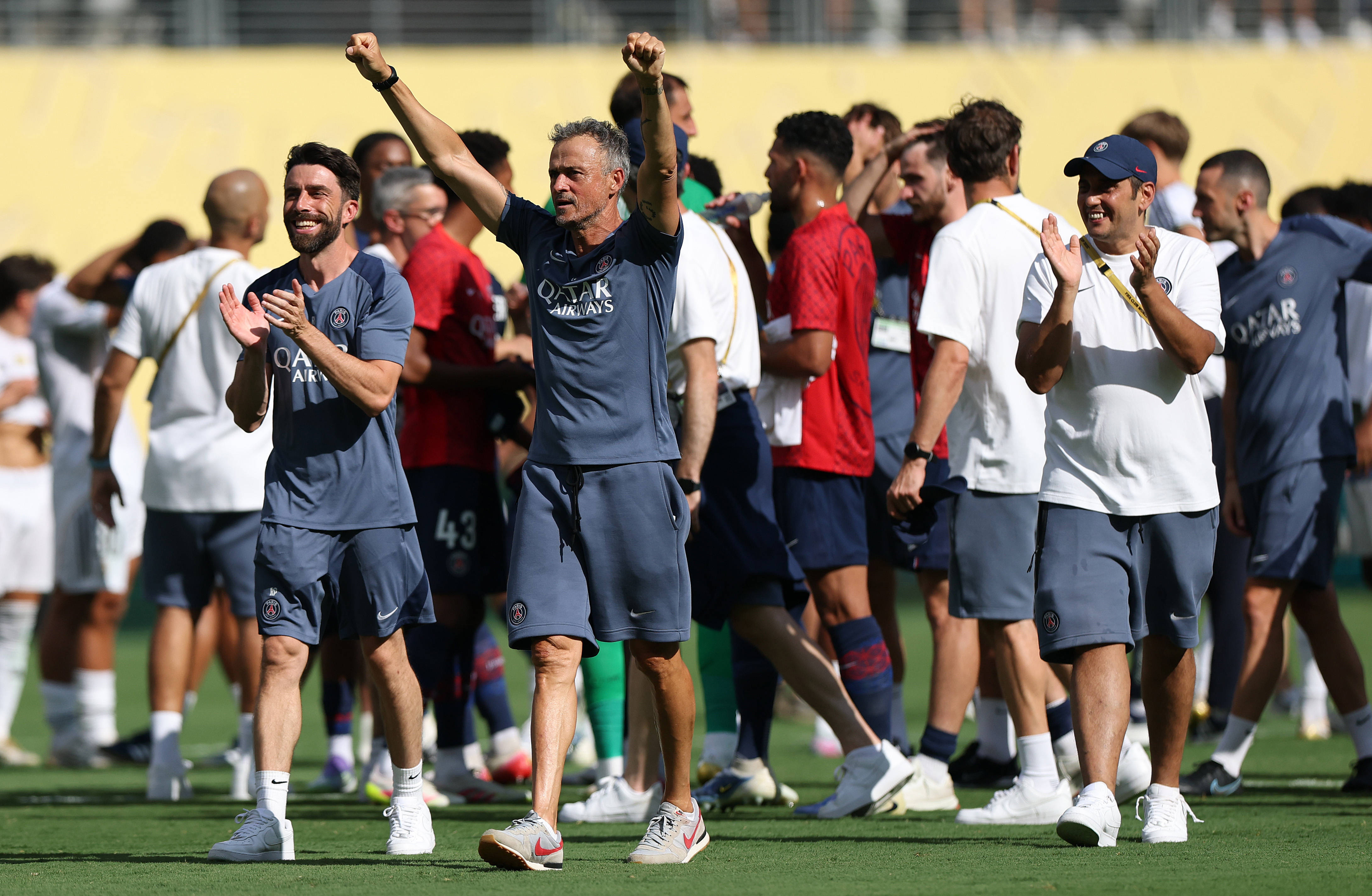 巴黎圣日耳曼豪取胜利，晋级下一轮比赛的简单介绍