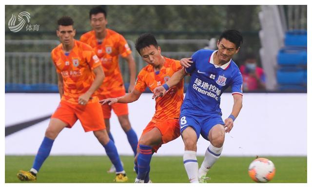 国安不敌鲁能,遭遇联赛首败跌出前四 国安不敌鲁能,遭遇联赛首败跌出前四
